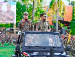 Gubernur Sulsel Pimpin Apel Satpol PP di Wajo Naik Mobil Listrik Jeep Andalan Cek Kesiapan Pasukan