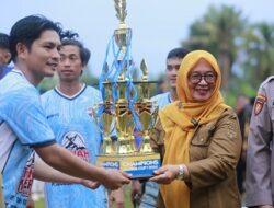 Tutup Turnamen Katrol Cup 1, Wabup Puspa Dorong Semangat Persatuan Lewat Sepak Bola