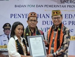 Dukung UMKM, Taruna Ikrar Serahkan 26 Nomor Izin Edar BPOM ke Gubernur Melki