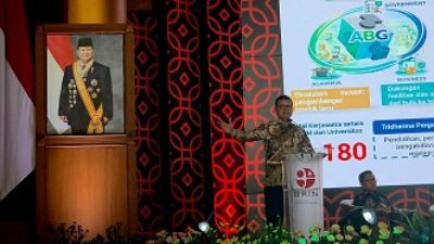 Taruna Ikrar Kepala BPOM RI Paparkan Konsep ABG Menjadi Peta Strategis Indonesia Berdaya Saing Global