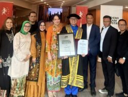 Kepala BPOM RI Taruna Ikrar Raih Gelar Profesor dari UTM Malaysia, Harsen Laboratories: Pelaku Usaha Bangga