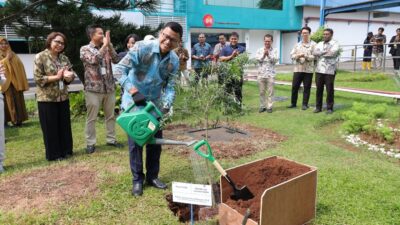 Kepala BPOM RI Taruna Ikrar Tegaskan Energi Bersih dan Digitalisasi Kunci Industri Farmasi Masa Depan