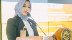 Profil Prof Aslinda: dari Sekretaris Program Studi, Wakil Dekan hingga Wakil Rektor